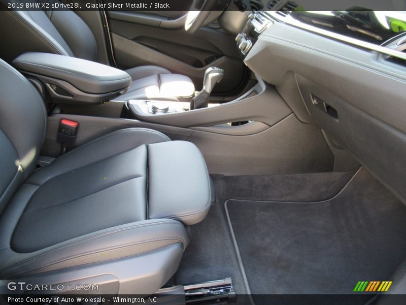 Glacier Silver Metallic / Black 2019 BMW X2 sDrive28i
