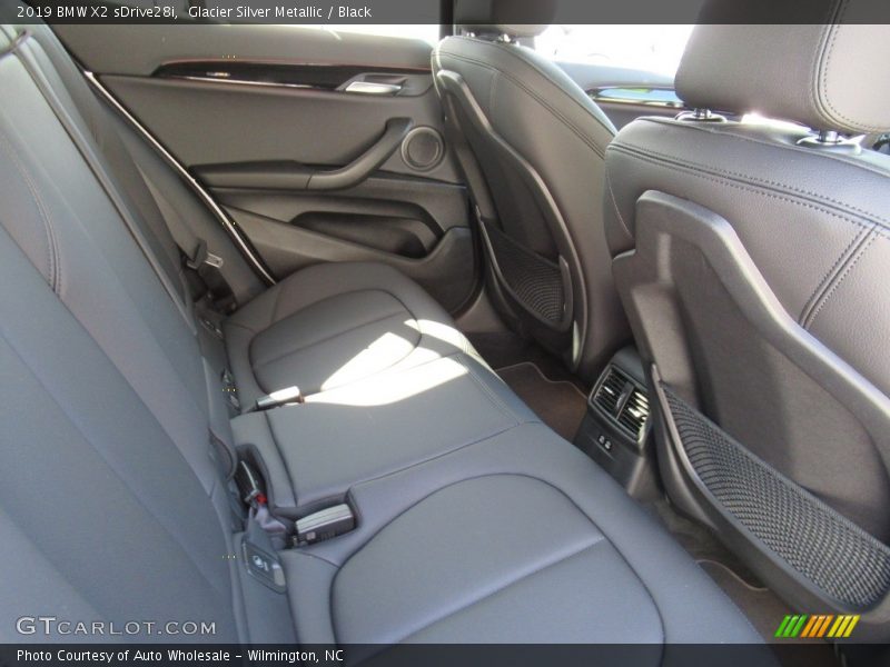 Glacier Silver Metallic / Black 2019 BMW X2 sDrive28i