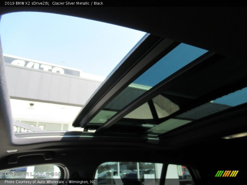 Glacier Silver Metallic / Black 2019 BMW X2 sDrive28i
