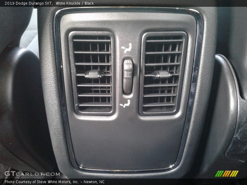 White Knuckle / Black 2019 Dodge Durango SXT