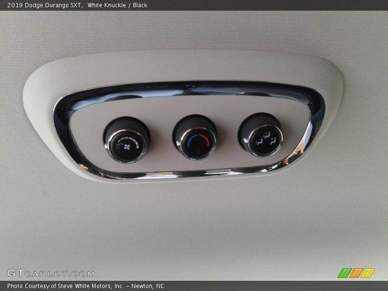 White Knuckle / Black 2019 Dodge Durango SXT