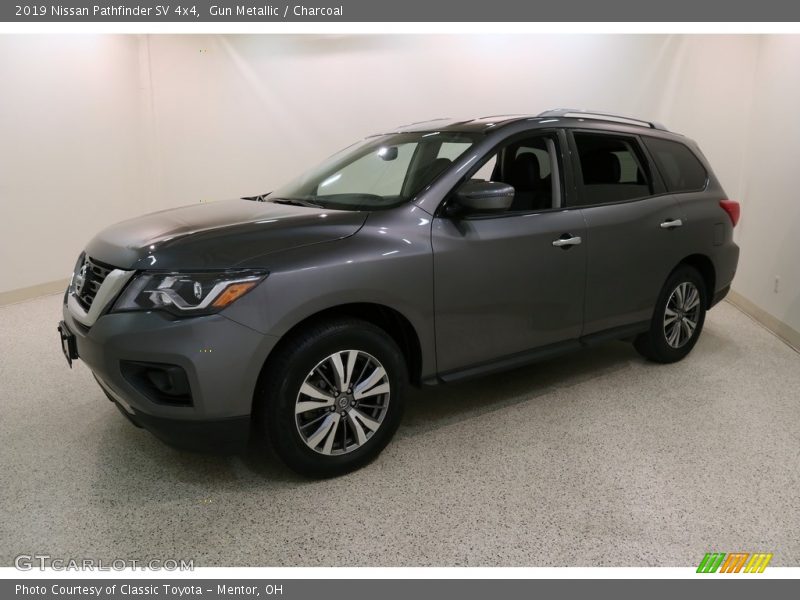 Gun Metallic / Charcoal 2019 Nissan Pathfinder SV 4x4