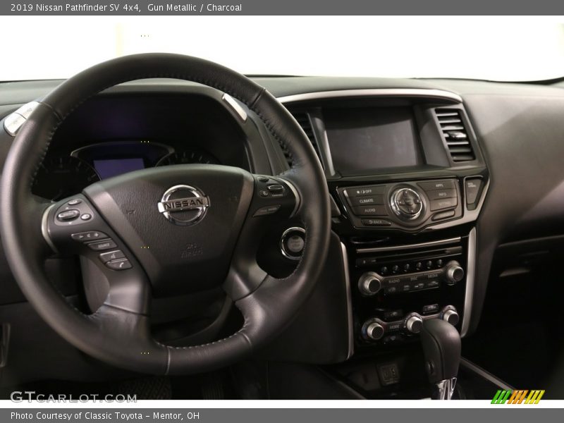 Gun Metallic / Charcoal 2019 Nissan Pathfinder SV 4x4