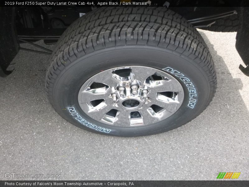  2019 F250 Super Duty Lariat Crew Cab 4x4 Wheel