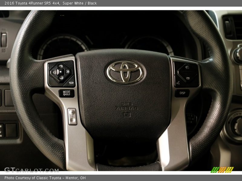Super White / Black 2016 Toyota 4Runner SR5 4x4