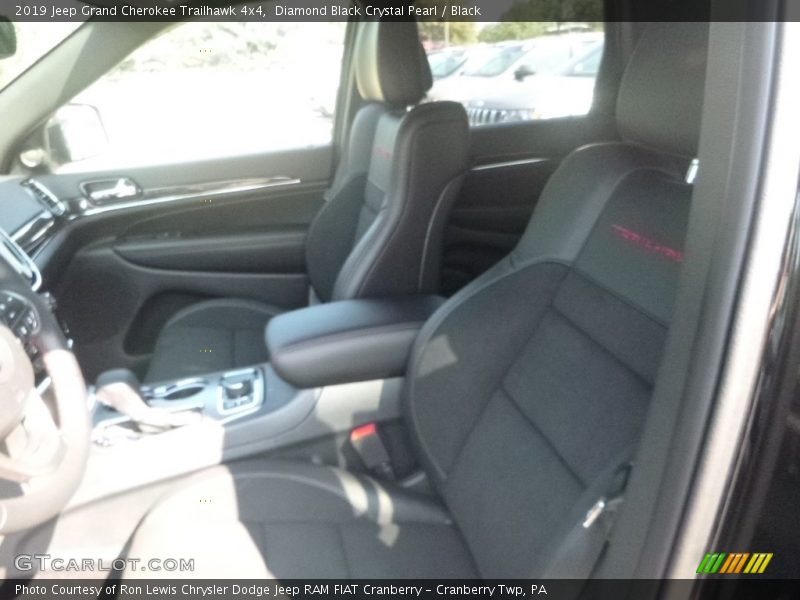 Diamond Black Crystal Pearl / Black 2019 Jeep Grand Cherokee Trailhawk 4x4
