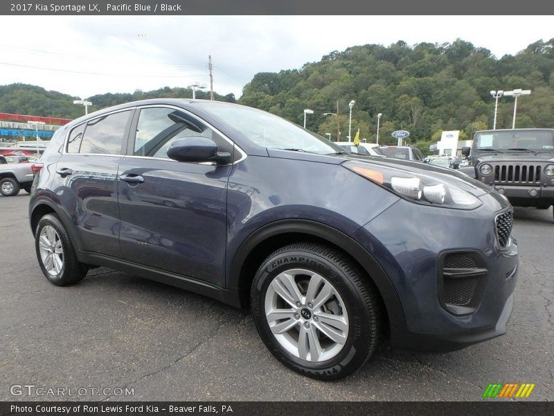 Pacific Blue / Black 2017 Kia Sportage LX