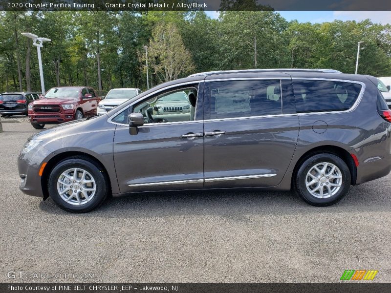Granite Crystal Metallic / Alloy/Black 2020 Chrysler Pacifica Touring L