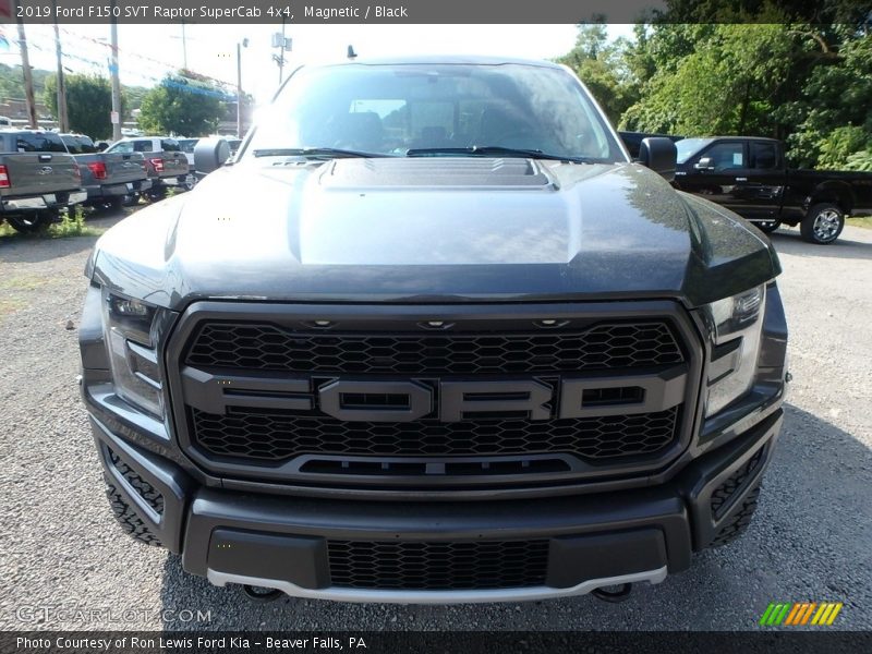 Magnetic / Black 2019 Ford F150 SVT Raptor SuperCab 4x4