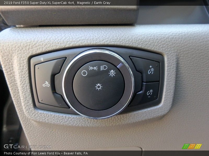 Magnetic / Earth Gray 2019 Ford F350 Super Duty XL SuperCab 4x4