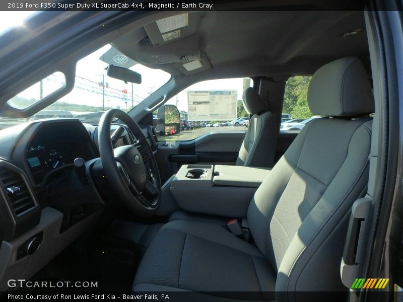 Magnetic / Earth Gray 2019 Ford F350 Super Duty XL SuperCab 4x4