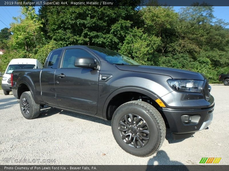 Front 3/4 View of 2019 Ranger XLT SuperCab 4x4