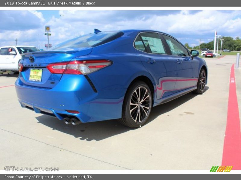 Blue Streak Metallic / Black 2019 Toyota Camry SE