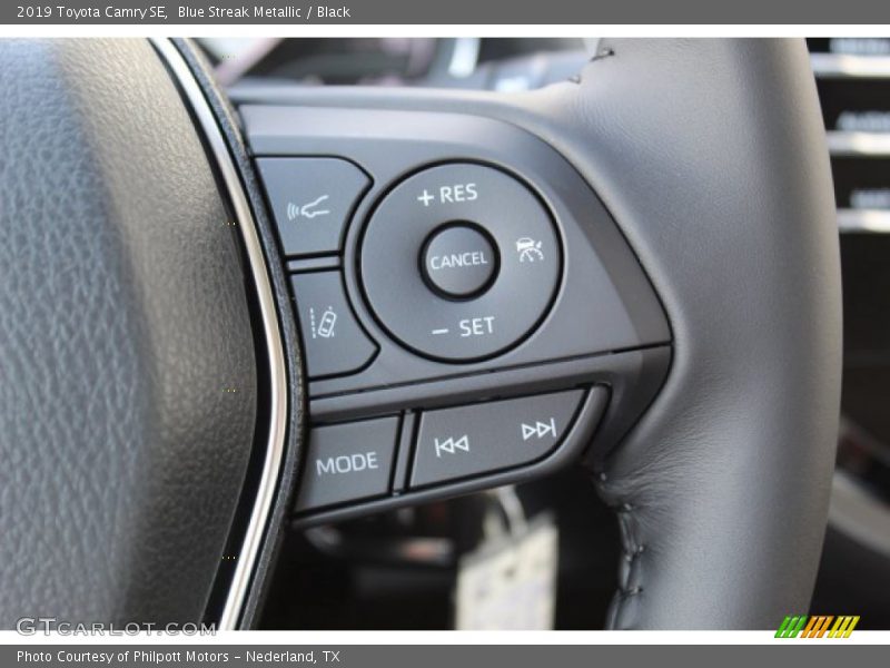 Blue Streak Metallic / Black 2019 Toyota Camry SE