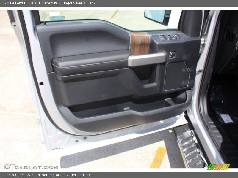 Ingot Silver / Black 2019 Ford F150 XLT SuperCrew