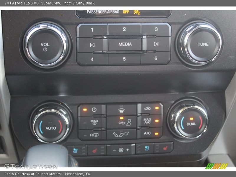 Ingot Silver / Black 2019 Ford F150 XLT SuperCrew