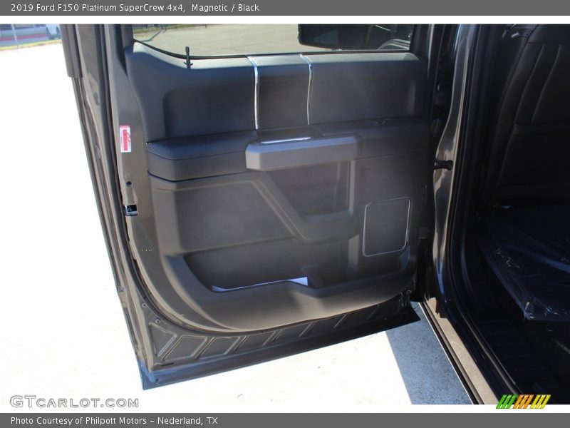 Magnetic / Black 2019 Ford F150 Platinum SuperCrew 4x4