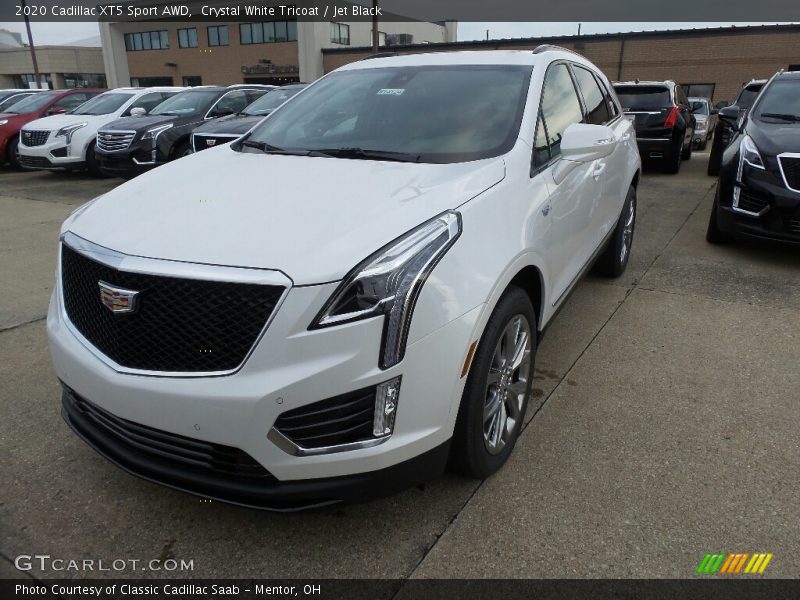 Crystal White Tricoat / Jet Black 2020 Cadillac XT5 Sport AWD