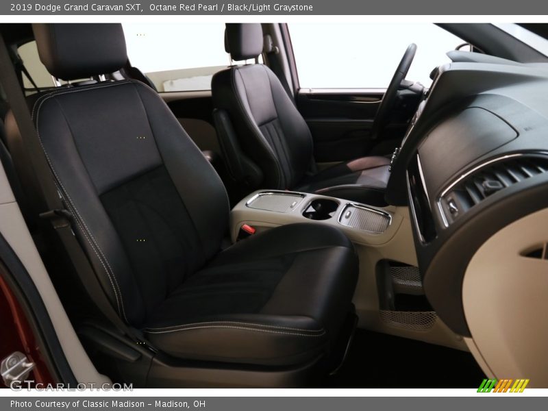 Octane Red Pearl / Black/Light Graystone 2019 Dodge Grand Caravan SXT