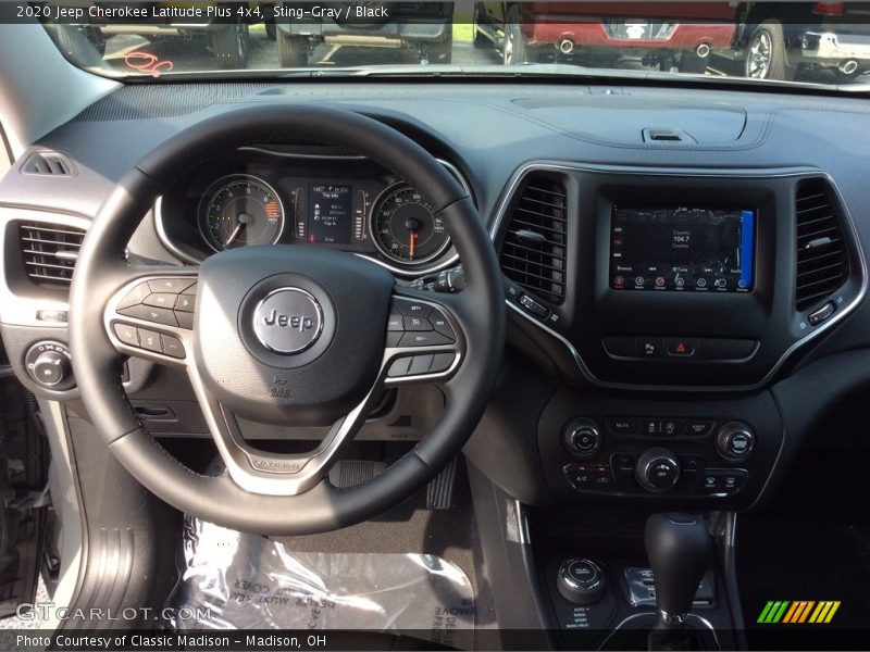 Sting-Gray / Black 2020 Jeep Cherokee Latitude Plus 4x4