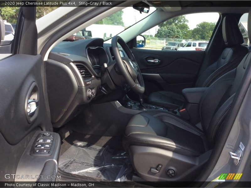 Sting-Gray / Black 2020 Jeep Cherokee Latitude Plus 4x4