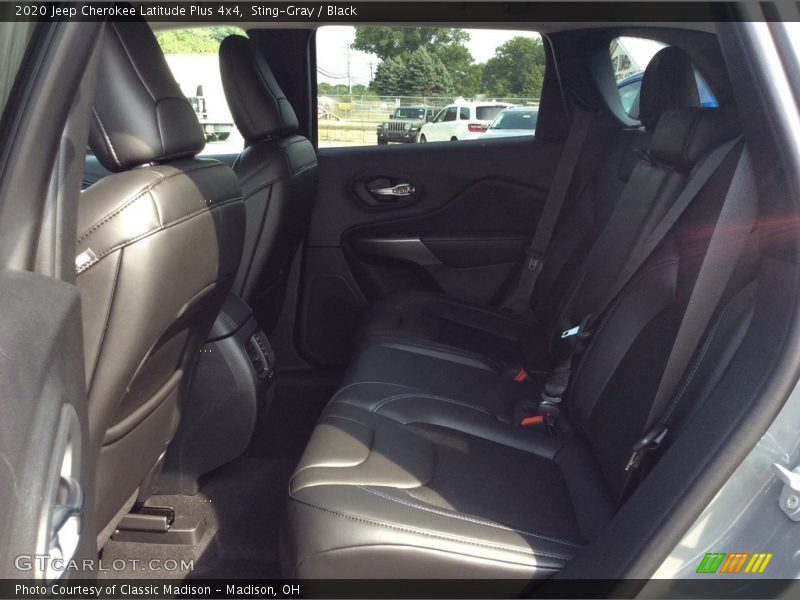 Sting-Gray / Black 2020 Jeep Cherokee Latitude Plus 4x4