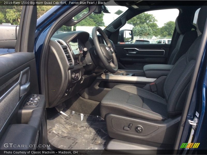 Patriot Blue Pearl / Black 2019 Ram 1500 Big Horn Quad Cab 4x4
