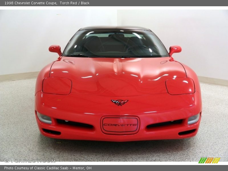 Torch Red / Black 1998 Chevrolet Corvette Coupe