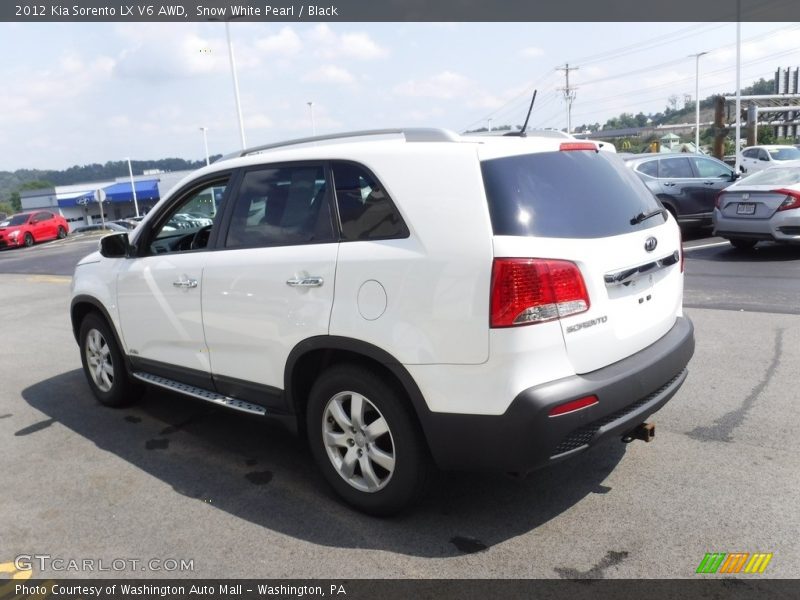 Snow White Pearl / Black 2012 Kia Sorento LX V6 AWD