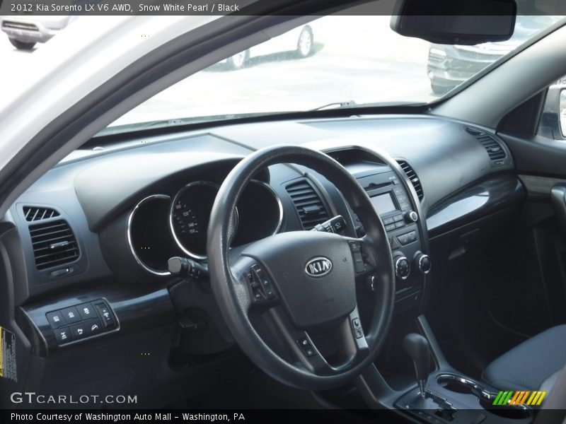 Snow White Pearl / Black 2012 Kia Sorento LX V6 AWD