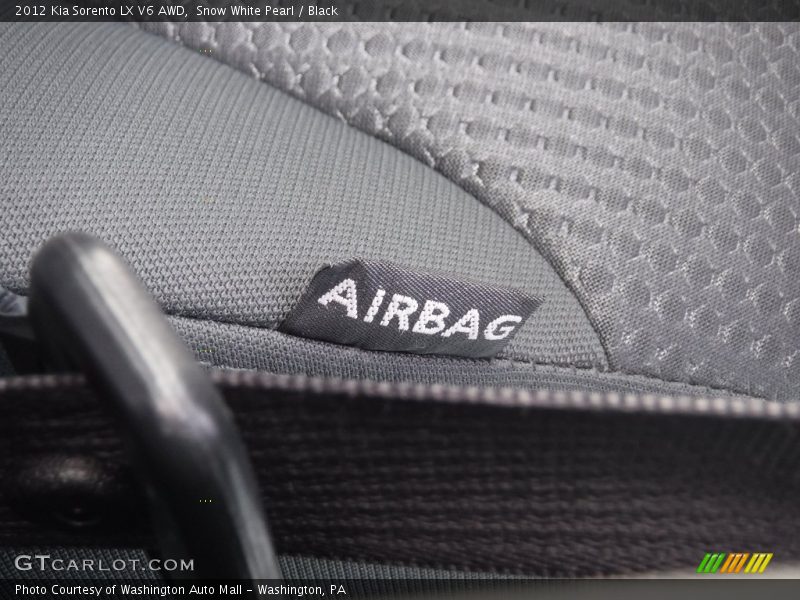 Snow White Pearl / Black 2012 Kia Sorento LX V6 AWD