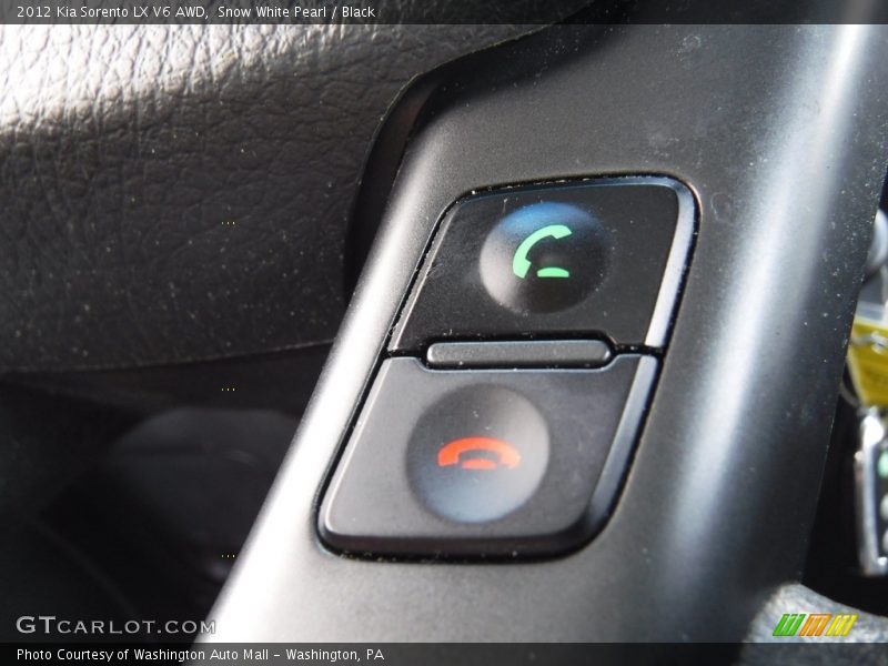 Snow White Pearl / Black 2012 Kia Sorento LX V6 AWD