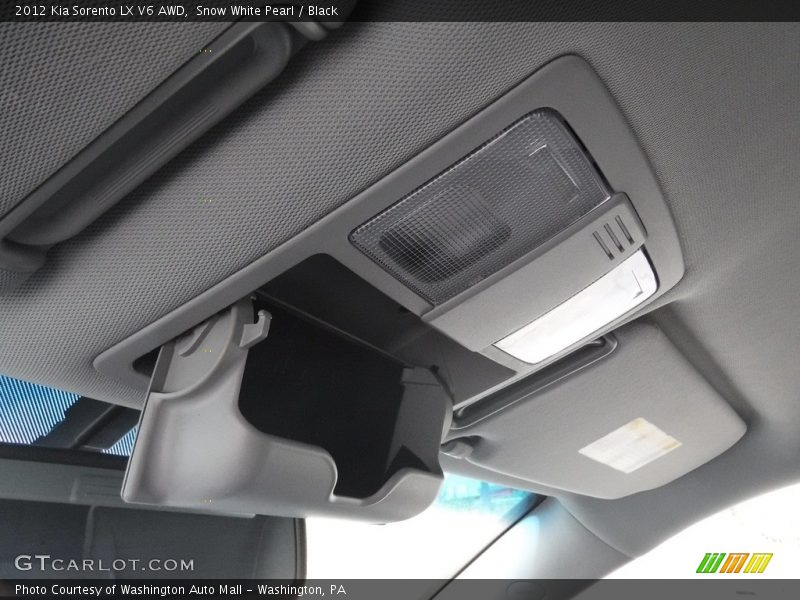 Snow White Pearl / Black 2012 Kia Sorento LX V6 AWD