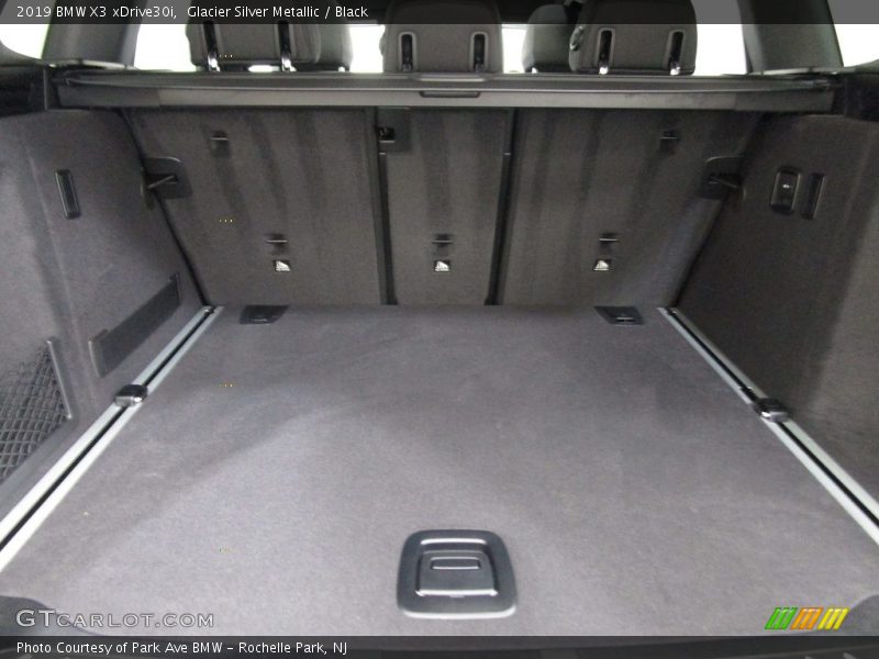 Glacier Silver Metallic / Black 2019 BMW X3 xDrive30i