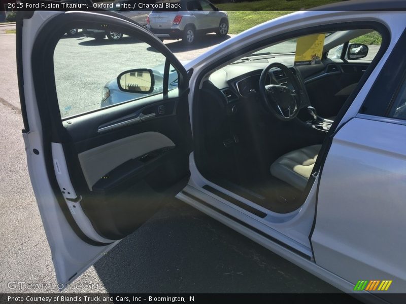 Oxford White / Charcoal Black 2015 Ford Fusion Titanium