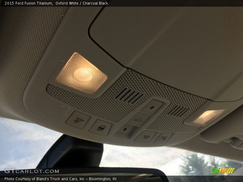 Oxford White / Charcoal Black 2015 Ford Fusion Titanium