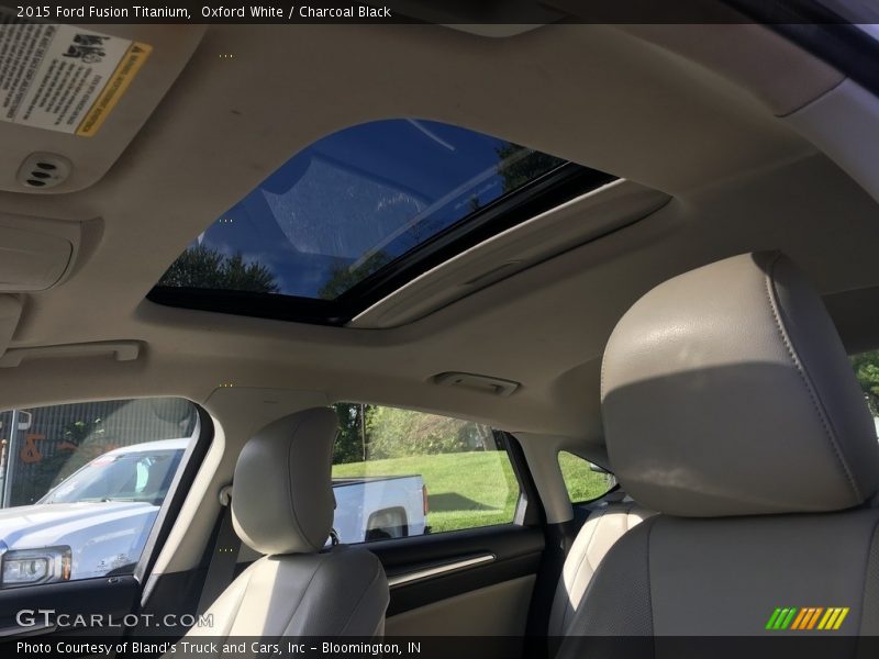 Oxford White / Charcoal Black 2015 Ford Fusion Titanium
