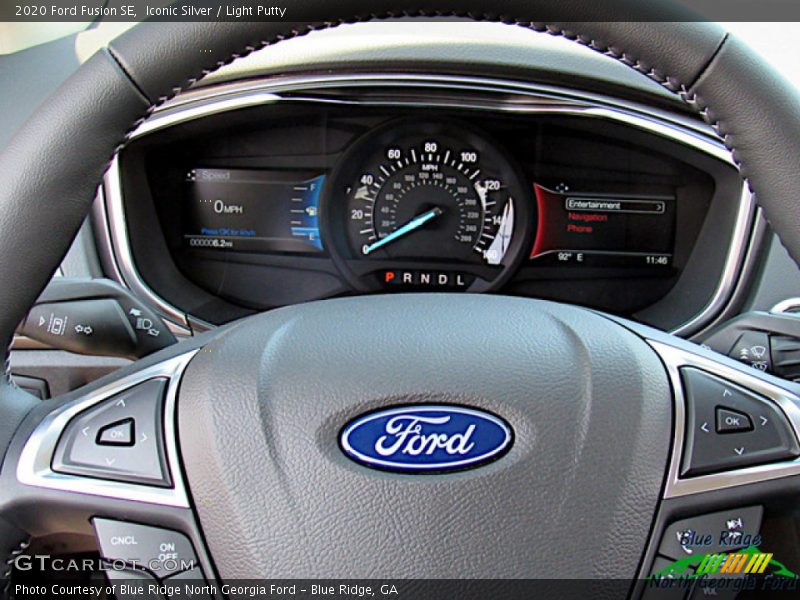 Iconic Silver / Light Putty 2020 Ford Fusion SE