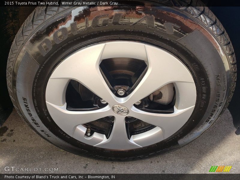 Winter Gray Metallic / Dark Gray 2015 Toyota Prius Two Hybrid