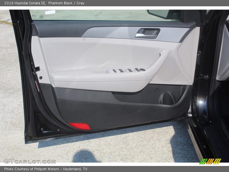 Phantom Black / Gray 2019 Hyundai Sonata SE