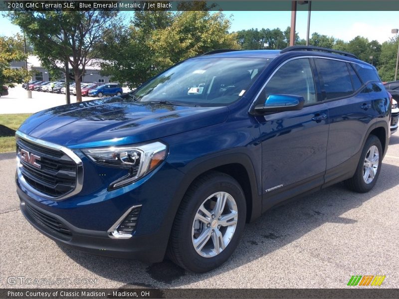Blue Emerald Metallic / Jet Black 2020 GMC Terrain SLE