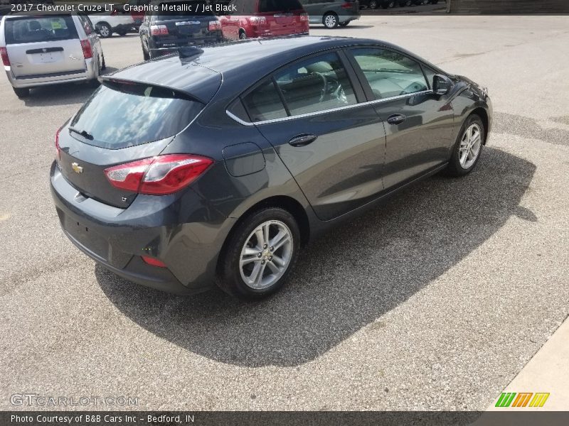 Graphite Metallic / Jet Black 2017 Chevrolet Cruze LT