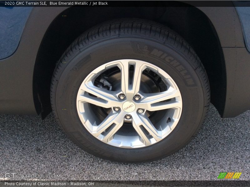 Blue Emerald Metallic / Jet Black 2020 GMC Terrain SLE