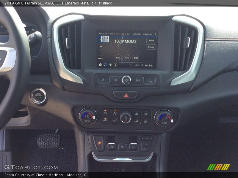 Blue Emerald Metallic / Jet Black 2019 GMC Terrain SLE AWD