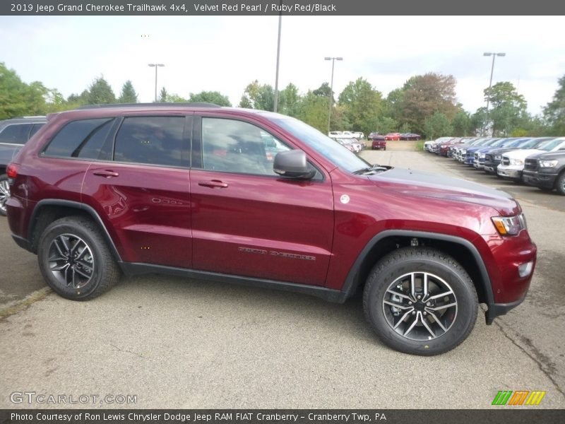  2019 Grand Cherokee Trailhawk 4x4 Velvet Red Pearl