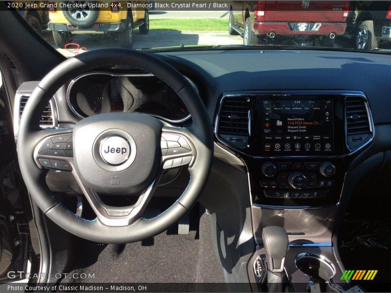Diamond Black Crystal Pearl / Black 2020 Jeep Grand Cherokee Upland 4x4