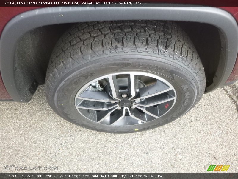 Velvet Red Pearl / Ruby Red/Black 2019 Jeep Grand Cherokee Trailhawk 4x4