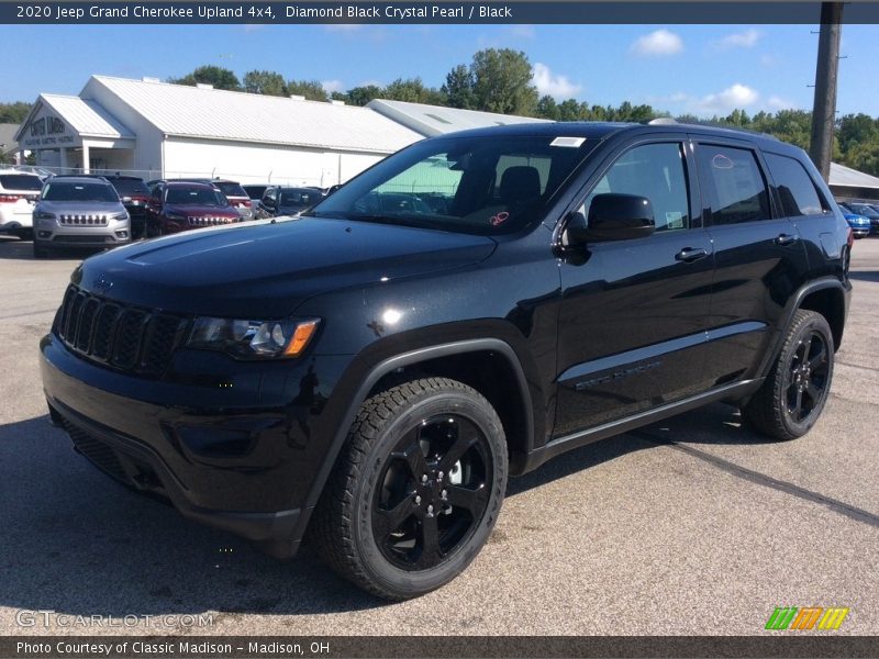 Diamond Black Crystal Pearl / Black 2020 Jeep Grand Cherokee Upland 4x4
