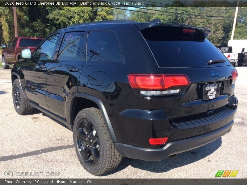 Diamond Black Crystal Pearl / Black 2020 Jeep Grand Cherokee Upland 4x4