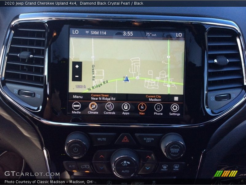 Diamond Black Crystal Pearl / Black 2020 Jeep Grand Cherokee Upland 4x4